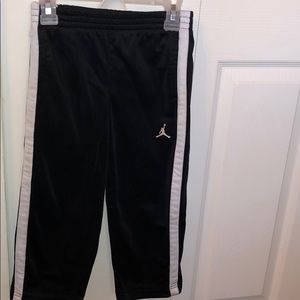 Jordan sweat pants! Gently used- size 4T